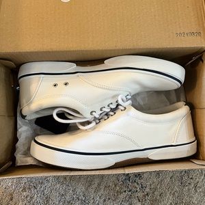 Sperry shoes